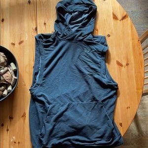 Nike sleeveless hoodie